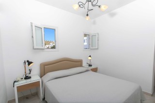 accommodation esperides apartments cozy bedroom